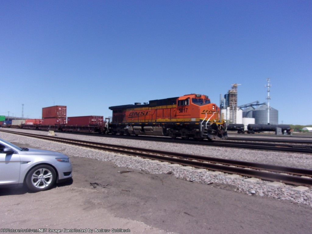 BNSF 5017